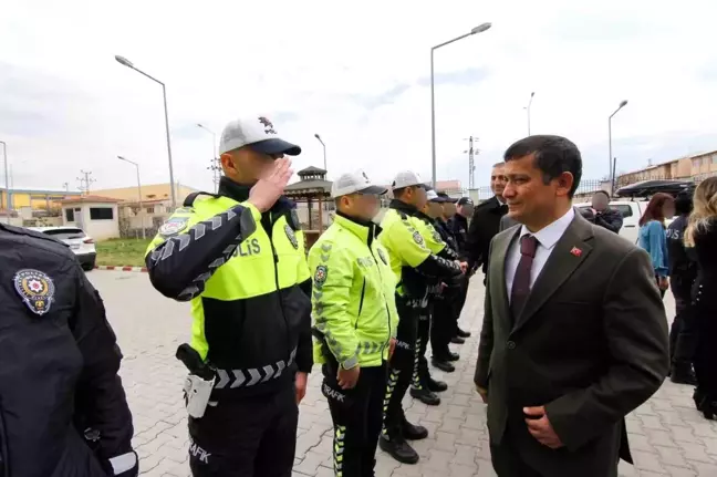 Erciş'te bayramlaşma