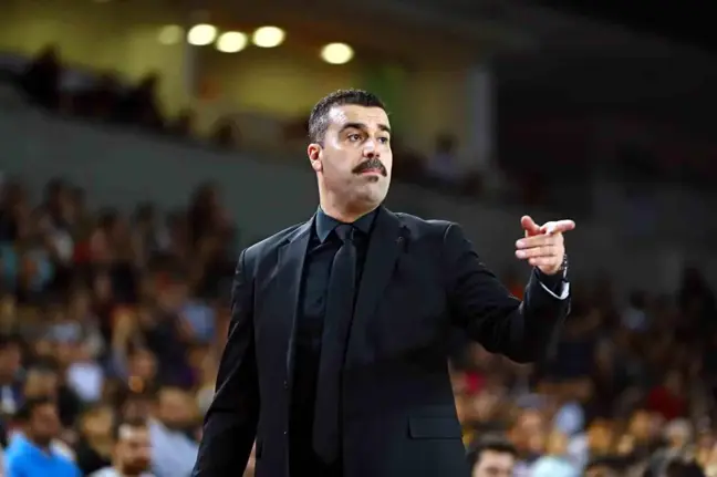 Eurocup'ta yılın başantrenörü Erdem Can seçildi