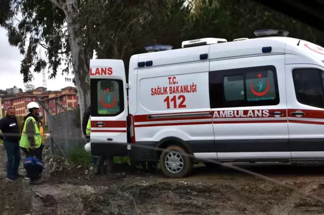 Sinop'ta inşaattan düşen işçi yaralandı