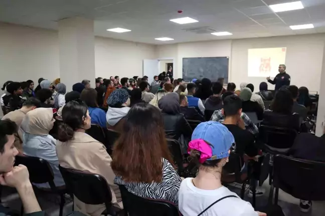 Afet ve acil durumda yapılması gerekenler anlatıldı