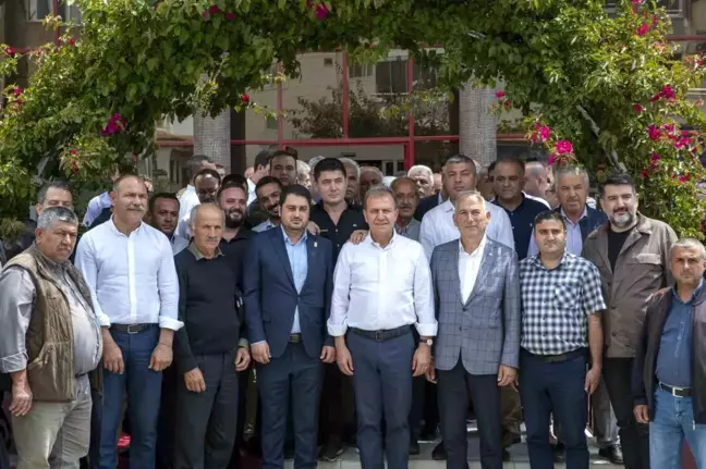 Başkan Seçer, fırtına ve hortumun vurduğu Anamur'da istişarede bulundu