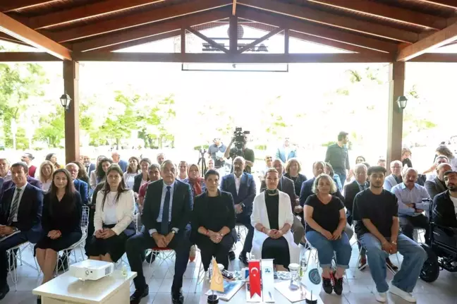 DEÜ Engelliler Haftası etkinliği düzenledi