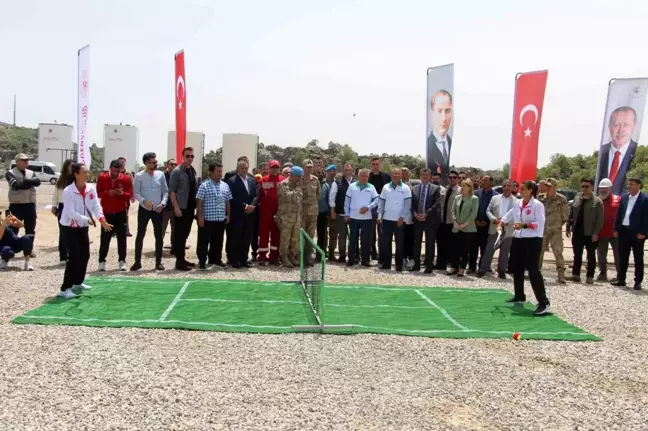 Gabar Dağı 'roket' sesi yerine 'raket' sesiyle yankılandı