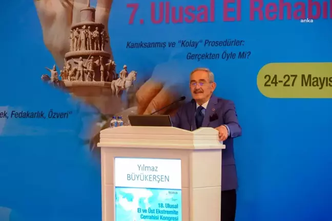 EBB Başkanı Büyükerşen, Ulusal El ve Üst Ekstremite Cerrahisi Kongresi'nde konuştu