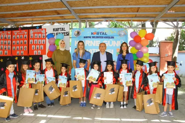 Kartal Belediyesi Kreşlerinde Minik Öğrenciler Karnelerini Aldı