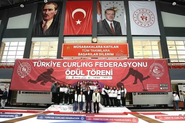 Türkiye Curling Mehmet Metin Özen 2. Lig Müsabakaları Erzurum'da Yapıldı