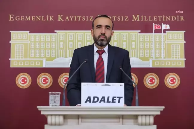 Yeşil Sol Parti Milletvekili Ferit Şenyaşar, Suruç saldırısı ve Cumartesi Anneleri için araştırma önergesi sundu