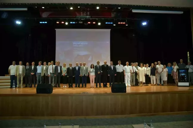 Prof. Dr. Cemil Koçak'tan Türkiye'de Darbeler ve 15 Temmuz Konferansı