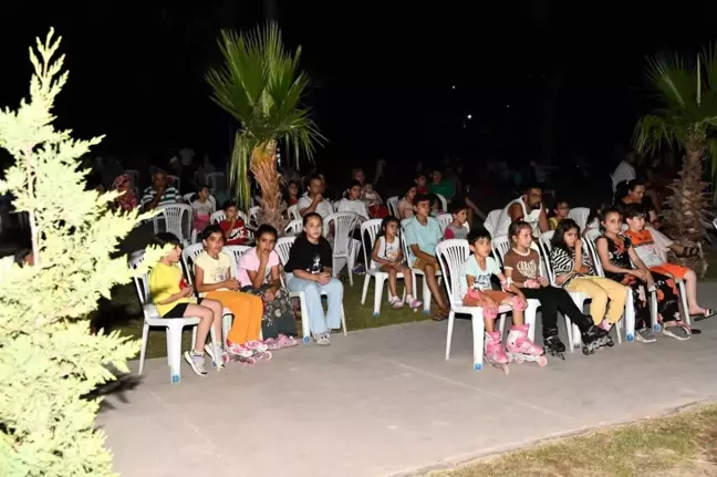 Osmaniye'de Sinema Tırı ile Açık Hava Sinema Keyfi