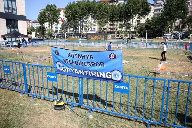 Kütahya Belediyesi 1. Kademe Oryantiring Yarışmaları Heyecanla Başladı