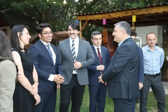 Çubuk'ta görev süreleri dolan savcılar ve hakimlere veda yemeği