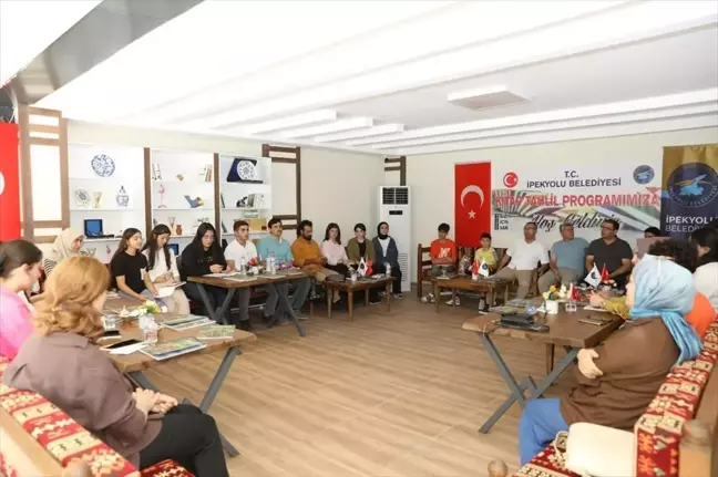 Van'da Kitap Tahlil Programı Devam Ediyor