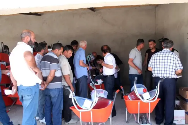 DOKAP tarafından çiftçilere sağlık paketleri dağıtıldı