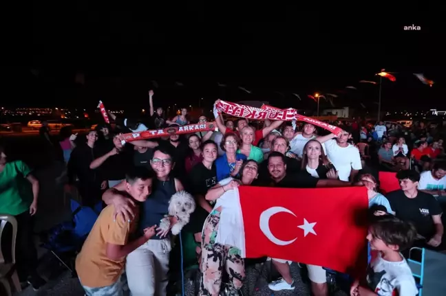 Filenin Sultanları'nın Şampiyonluğu Merkezefendi'de Kutlandı