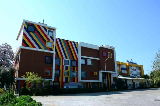 Aydın Özel Başak Koleji Montessori Çocuk Akademisi, UNICEF Ödülü'nü Aldı