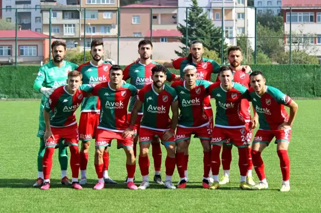 Karşıyaka'da genç oyuncular teknik ekibin beğenisini kazandı