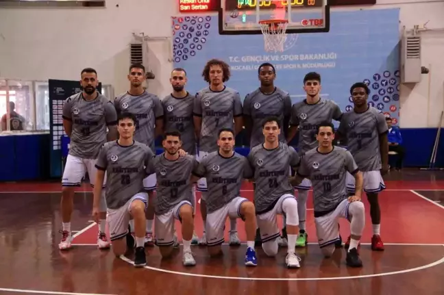 Kocaeli Büyükşehir Belediye Kağıtspor, Gölbaşı Belediyesi TED Ankara Kolejliler'e mağlup oldu