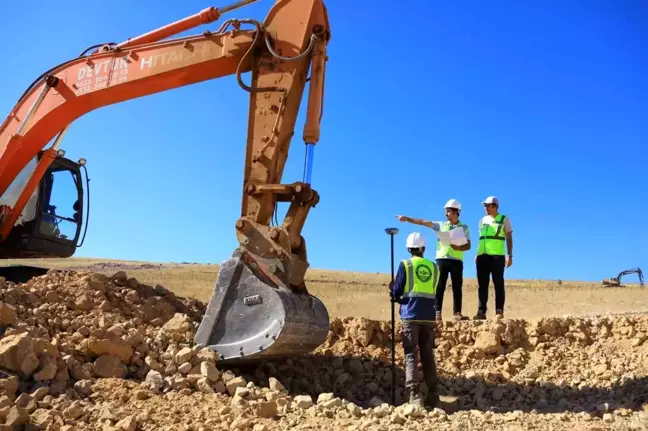 Denizli'de Ege'nin En Büyük Güneş Enerji Santrali Yapımı Başladı
