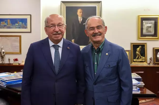 Tekirdağ Büyükşehir Belediye Başkanı Kadir Albayrak, Eskişehir Büyükşehir Belediye Başkanı Yılmaz Büyükerşen'i ziyaret etti