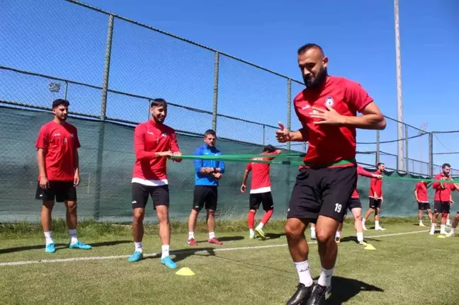 Afyonspor, 1461 Trabzon maçı için yola çıkıyor