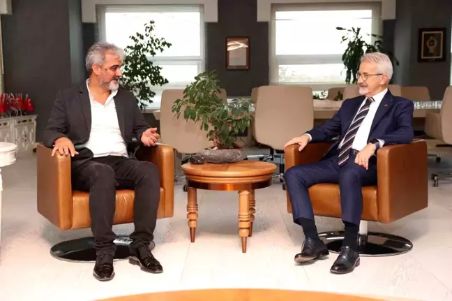 Nilüfer Belediye Başkanı Turgay Erdem, CHP Osmangazi ve Nilüfer İlçe Başkanları ile bir araya geldi