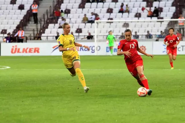 A Milli Kadın Futbol Takımı Litvanya'yı 2-0 Yendi