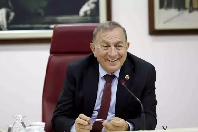 Seyhan Belediye Başkanı Akif Kemal Akay, Cumhuriyetin 100. yılında 100 tesisin toplu açılışına hazırlanıyor