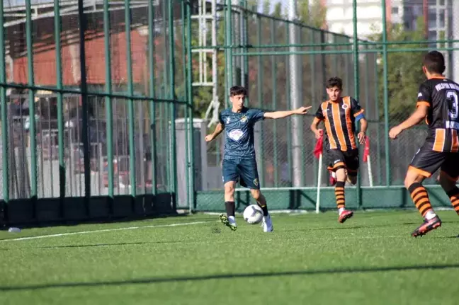 Kayseri Şevket Işık Sezonu U18 Ligi'nde Gol Yağmuru