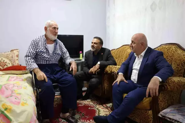Darıca Belediye Başkanı Muzaffer Bıyık, Vatandaşların Sorunlarıyla İlgileniyor