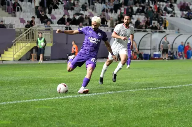 Orduspor 1967, Tokat Belediye Plevnespor'u 3-0 mağlup etti