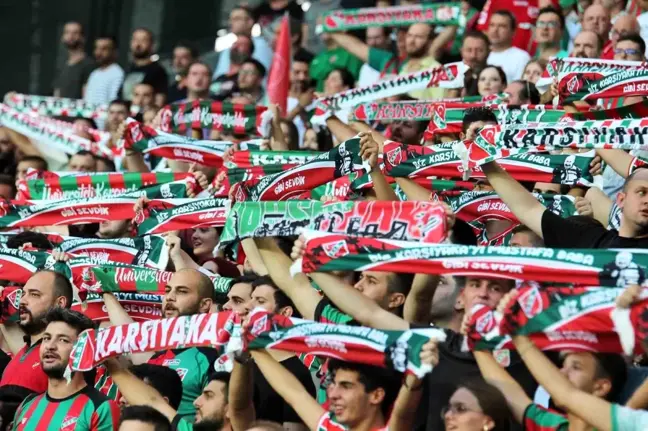 Karşıyaka'nın Biga Spor ve Ergene Velimeşe Spor maçları Bornova Aziz Kocaoğlu Stadyumu'nda oynanacak