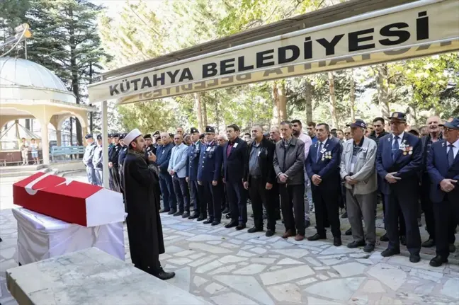 Kıbrıs Barış Harekatı gazisi Ömer Güner toprağa verildi