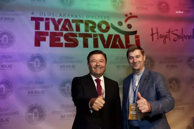 Avrasya Tiyatrolar Birliği Başkanı Rus askerleri tarafından kaçırıldıktan sonra kurtarıldı