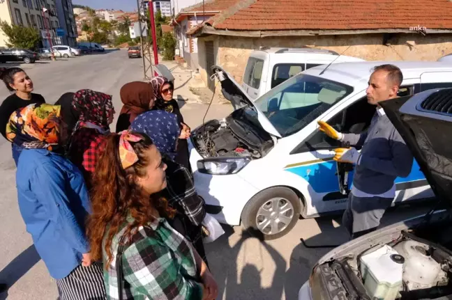 Eskişehir Büyükşehir Belediyesi Kadınlara Araba Bakım Kursu Düzenledi