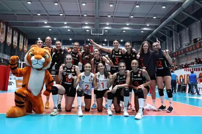 Eczacıbaşı Dynavit, Kuzeyboru'yu 3-0 Mağlup Etti