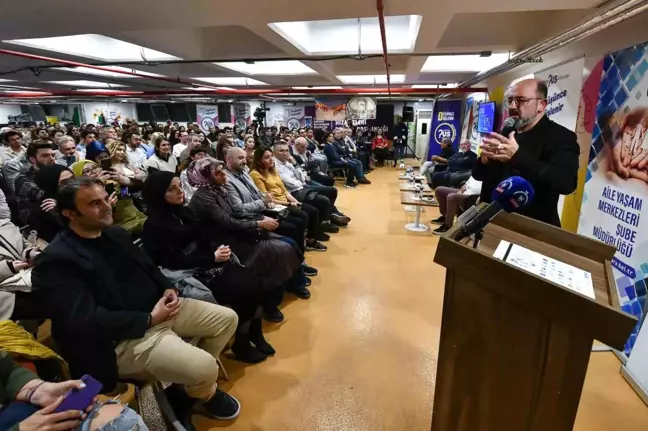 Ankara Büyükşehir Belediyesi Genç Akademi Kafe Sıhhiye'de bilim ve felsefe konferansları düzenledi