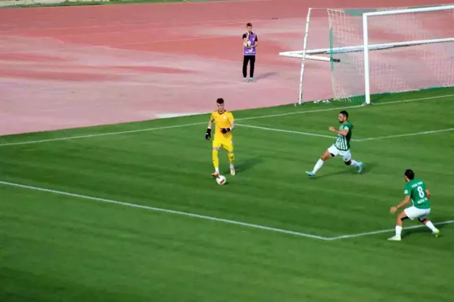 Ziraat Türkiye Kupası'nda Kırklarelispor, Karaköprü Belediyespor'u geçti