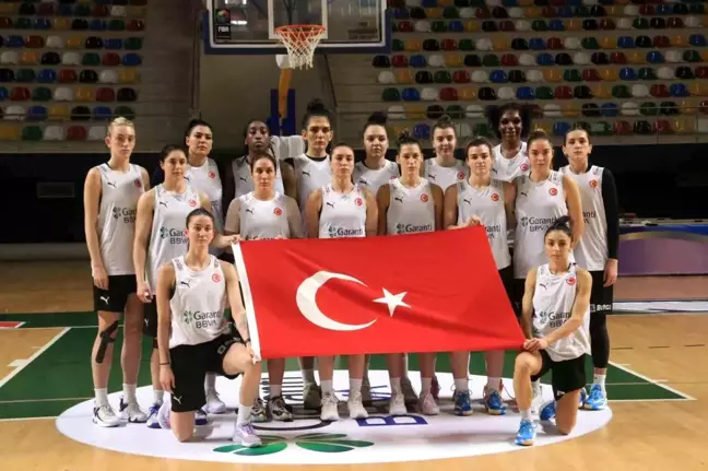A Milli Kadın Basketbol Takımı'nda Slovakya maçı hazırlıkları sürüyor