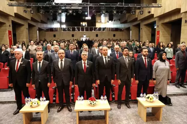 Atatürk'ün ölüm yıl dönümü Niğde'de anıldı
