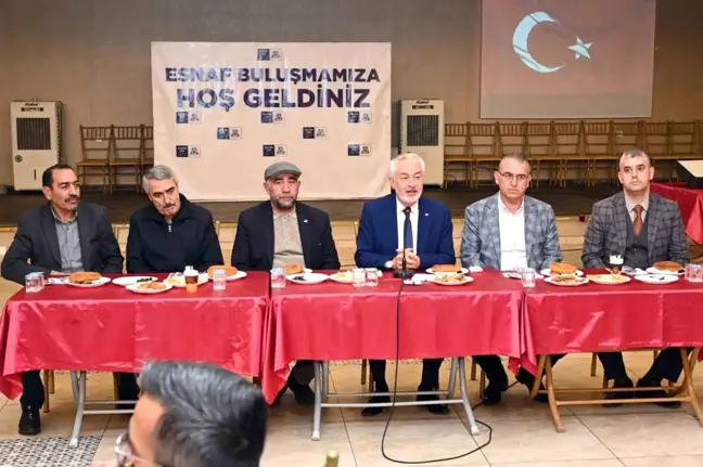 Isparta Belediye Başkanı Şükrü Başdeğirmen, Gül Küçük Sanayi Sitesi Esnafıyla Buluştu