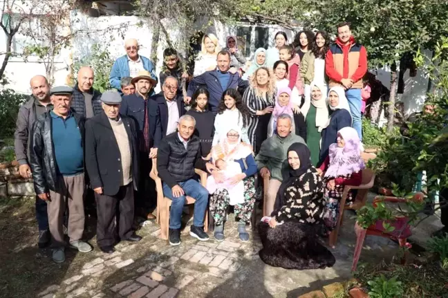 Koçarlı Belediye Başkanı 100 yaşındaki Fatma Çiftçi'yi ziyaret etti