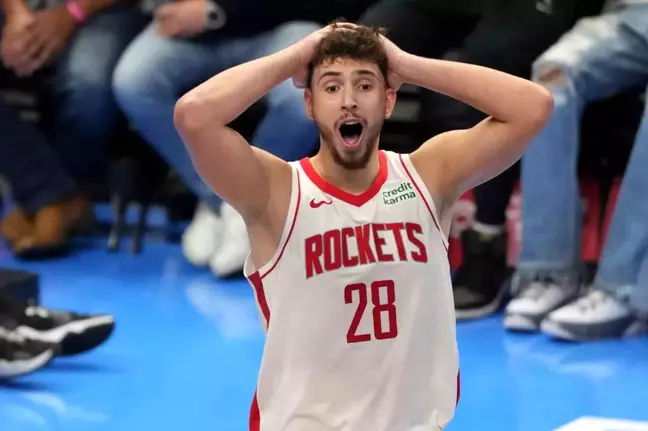 Houston Rockets, Golden State Warriors'a mağlup oldu