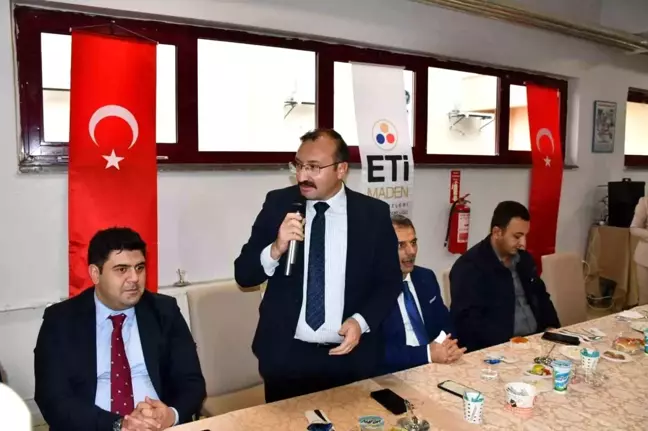 Emet Belediye Başkanı Öğretmenler Gününde Öğretmenlerle Bir Araya Geldi