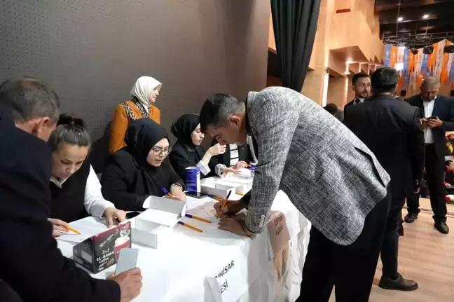 AK Parti Niğde'de Belediye Başkan Adaylarını Belirlemek İçin Temayül Yoklaması Yapıldı