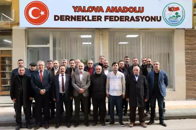 Çiftlikköy Belediye Başkanı Yalova Anadolu Dernekler Federasyonu'nun Kahvaltı Organizasyonuna Katıldı