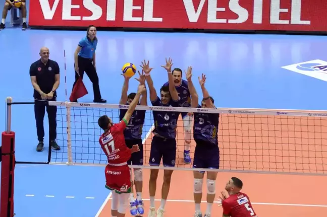 Arkas Spor, CEV Kupası'nda 8'li finale yükseldi