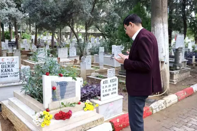Nazilli Belediye Başkanı Gül Esin'in Kabrini Ziyaret Etti