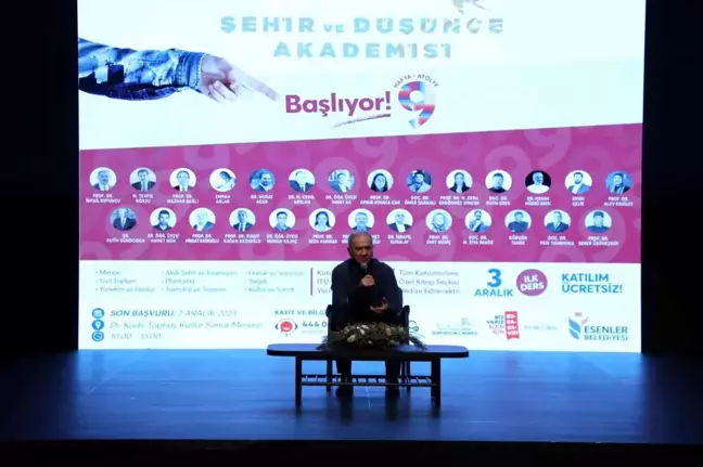 Esenler Belediyesi 'Şehir ve Düşünce Akademisi' ile geleceğin şehir yöneticilerini yetiştiriyor
