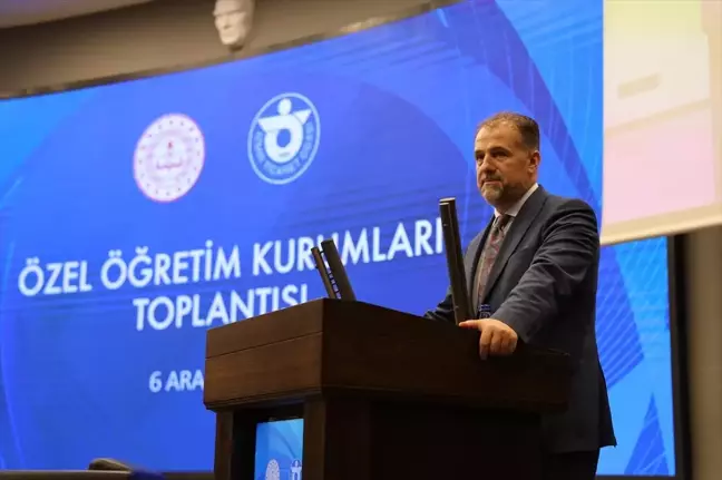 Milli Eğitim Bakan Yardımcısı İzmir'de iş dünyası temsilcileriyle bir araya geldi