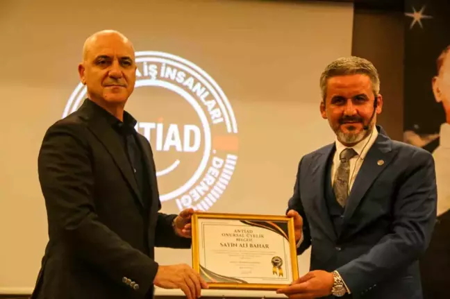 ANTİAD Üye Buluşmasında Kentsel Dönüşüm Tartışıldı
